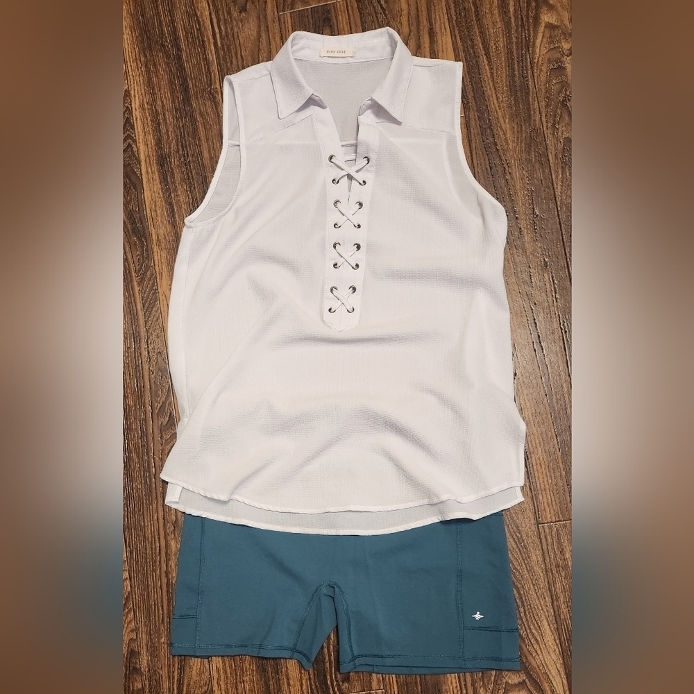 Mind Code White Collared Lace Up Textured Sleeveless Top Sz 8